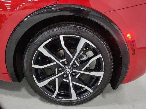 Certified 2024 Toyota Prius Prime image 7