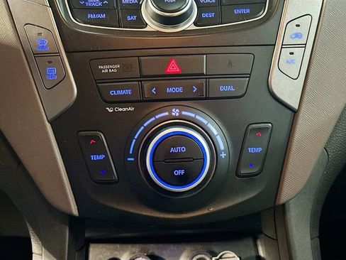 Used 2016 Hyundai Santa Fe Sport 2.0T w/ Option Group 05 image 17