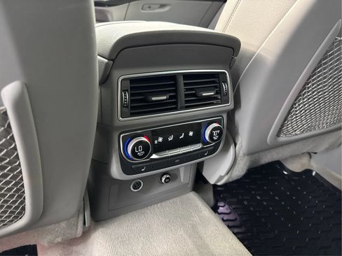Used 2018 Audi Q7 3.0T Prestige AWD/4WD image 27