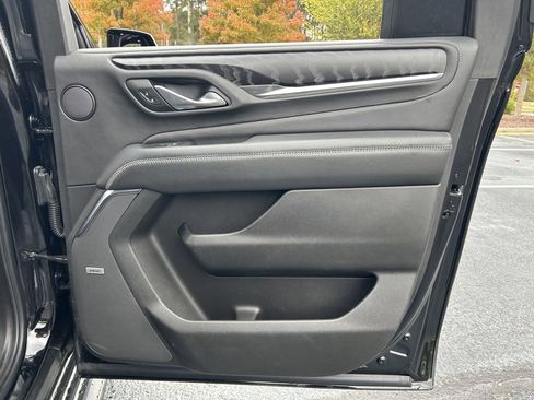 Used 2022 GMC Yukon XL Denali image 62