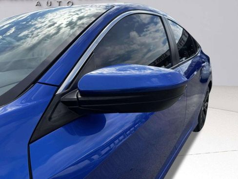 Used 2020 Honda Civic Sport image 13