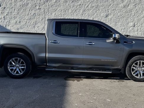 Used 2021 GMC Sierra 1500 SLT w/ SLT Premium Package image 3