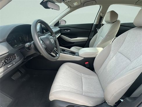 Certified 2025 Honda Accord LX image 11
