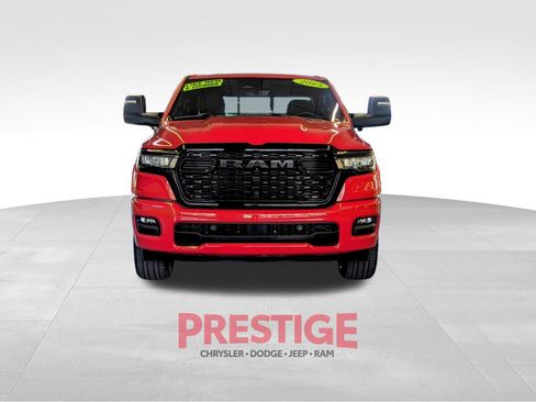 Used 2025 RAM 1500 Big Horn AWD/4WD image 3