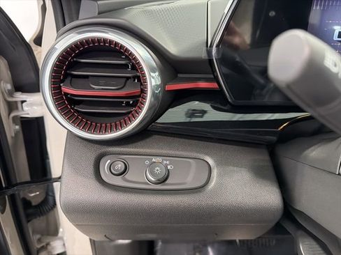 New 2026 Chevrolet Trax RS w/ Driver Confidence Package FWD image 10