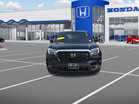 Used 2025 Honda Passport EX-L image 2