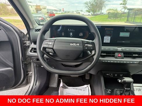 Used 2025 Kia K4 FWD image 15