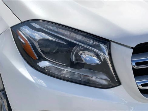 Used 2017 Mercedes-Benz GLS 450 4MATIC image 27