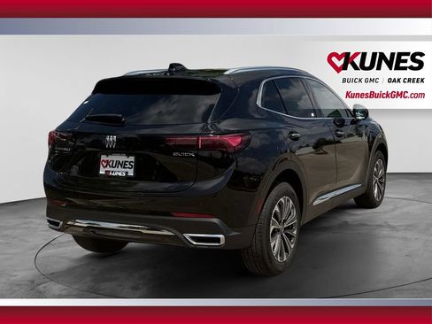 Used 2024 Buick Envision Preferred AWD/4WD image 10