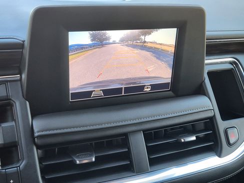 Used 2024 Chevrolet Tahoe LS w/ Driver Alert Package RWD image 7