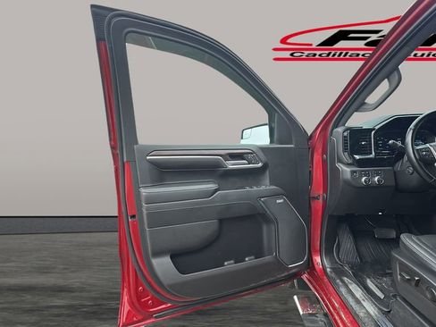 Used 2023 GMC Sierra 1500 SLT w/ SLT Convenience Package image 12