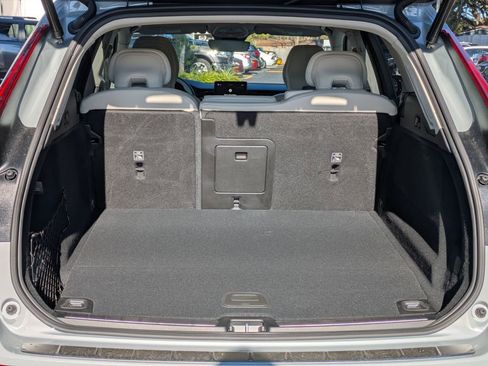 New 2026 Volvo XC60 T8 Ultra w/ Protection Package Premier image 13