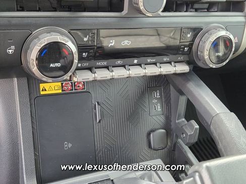 Used 2025 Toyota Tacoma TRD Sport w/ TRD Sport Premium Package AWD/4WD image 28