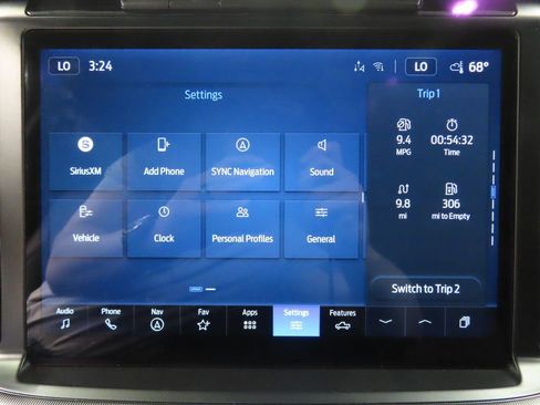 Used 2025 Ford F150 Lariat w/ Equipment Group 501A Mid image 30