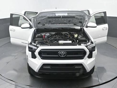 New 2026 Toyota Tacoma SR5 AWD/4WD image 33