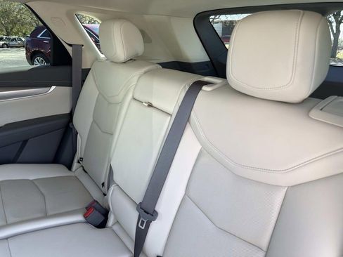 Certified 2021 Cadillac XT5 Premium Luxury image 15