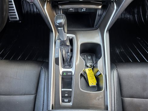 Used 2019 Honda Accord Sport image 35