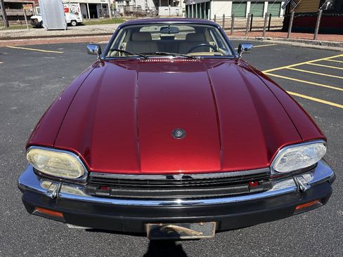 Used 1992 Jaguar XJS V12 Coupe RWD image 10