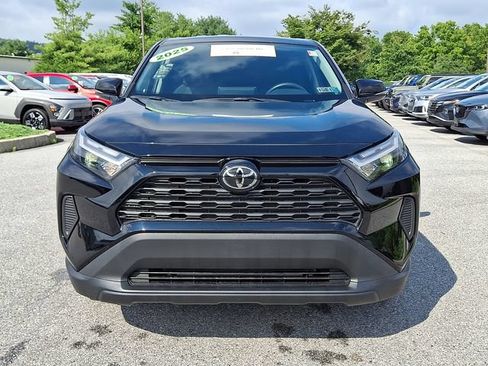 Certified 2025 Toyota RAV4 LE AWD/4WD image 2