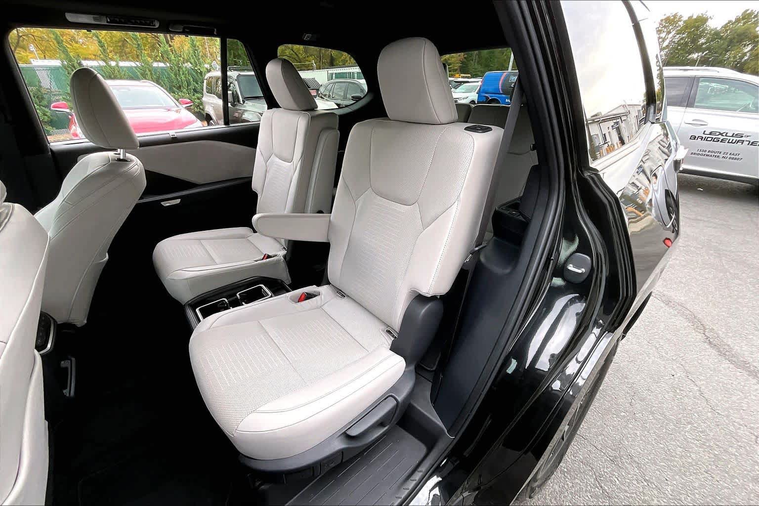 Certified 2026 Lexus TX 350 AWD w/ Technology Package image 22
