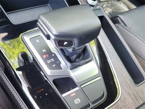 Used 2023 Audi Q5 2.0T Premium Plus image 19