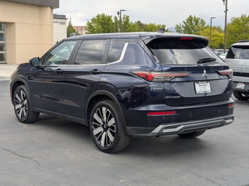 Used 2025 Mitsubishi Outlander SE AWD/4WD image 6