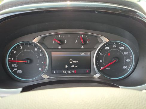 Certified 2021 Chevrolet Traverse LT FWD image 10