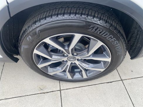 Certified 2024 Acura MDX w/Technology Package image 7