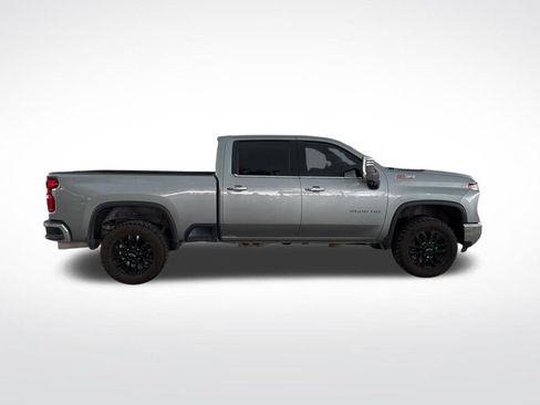Used 2024 Chevrolet Silverado 2500 LTZ w/ LTZ Convenience Package image 4