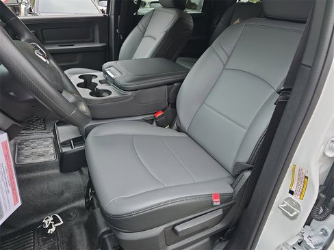 New 2026 RAM 4500 Tradesman w/ Chrome Appearance Group image 14