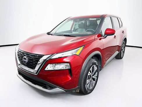 Used 2023 Nissan Rogue SV image 4
