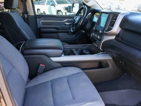 Used 2019 RAM 1500 Big Horn AWD/4WD image 16