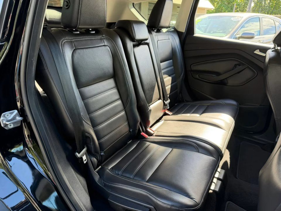 Used 2018 Ford Escape SEL AWD/4WD image 17