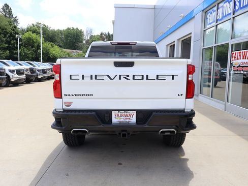 Used 2020 Chevrolet Silverado 1500 LT Trail Boss AWD/4WD image 9