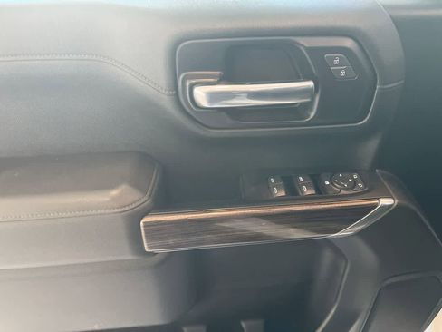 Used 2020 Chevrolet Silverado 1500 RST image 13