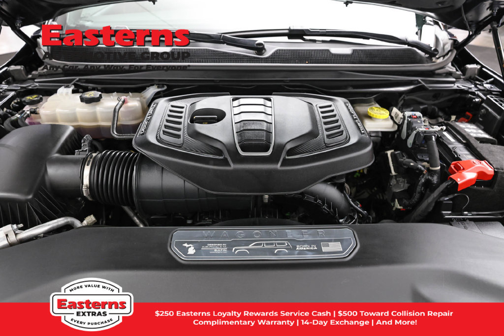 Used 2025 Jeep Grand Wagoneer Series II Obsidian w/ Quick Order Packagew 28T AWD/4WD image 8