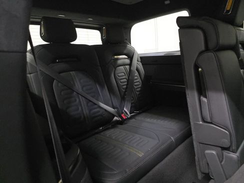 Used 2024 Rivian R1S Adventure image 8