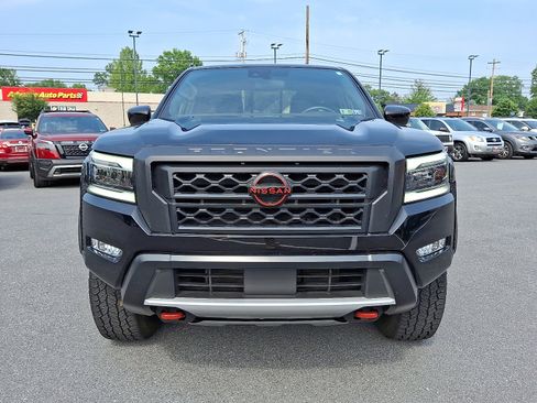 Certified 2023 Nissan Frontier PRO-4X w/ Tow Package image 2