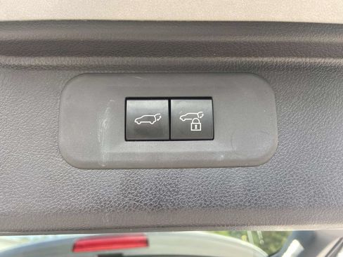 Used 2026 Toyota Grand Highlander AWD Hybrid image 10