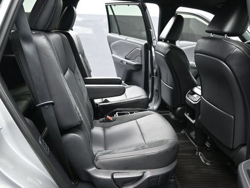 Used 2024 Lexus TX 550h AWD Plug-In Hybrid w/ Technology Package image 27