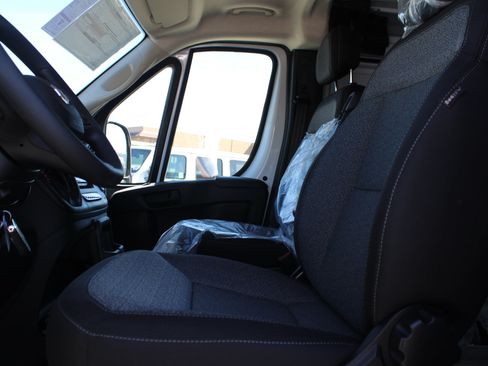 New 2026 RAM ProMaster 1500 w/ Convenience Group FWD image 31