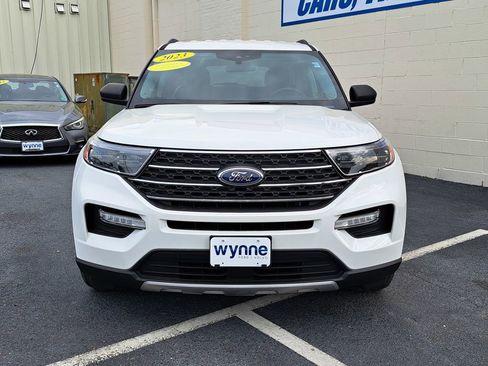 Used 2023 Ford Explorer XLT w/ Equipment Group 202A image 2
