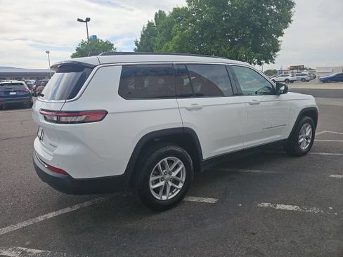 Used 2024 Jeep Grand Cherokee L Laredo w/ Trailer Tow Package AWD/4WD image 5