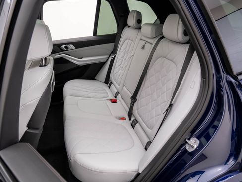 Certified 2025 BMW X5 M60i w/ Climate Comfort Package image 17