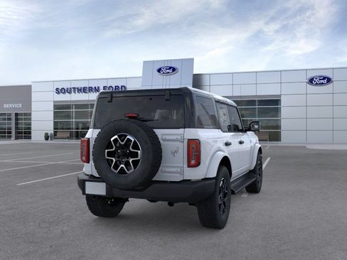 New 2026 Ford Bronco Outer Banks AWD/4WD image 9