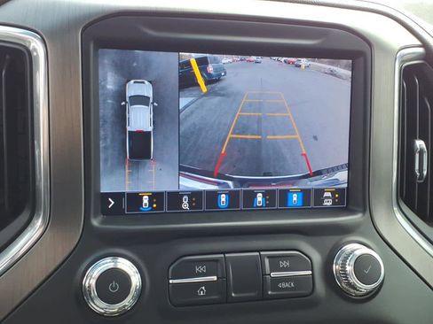 Used 2022 GMC Sierra 2500 Denali w/ Denali Ultimate Package image 21