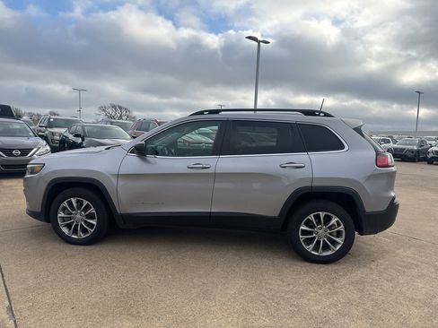 Used 2022 Jeep Cherokee Latitude Lux image 4