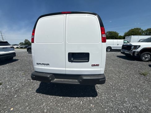 New 2026 GMC Savana 2500 w/ Driver Convenience Package RWD image 16