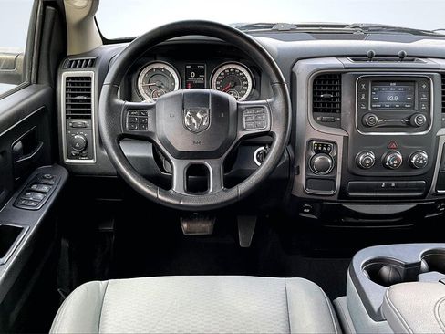 Used 2015 RAM 1500 Express w/ Black Ram 1500 Express Group image 5