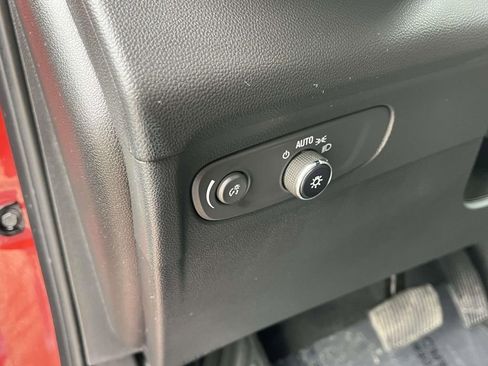 Certified 2023 Buick Envision Essence image 19